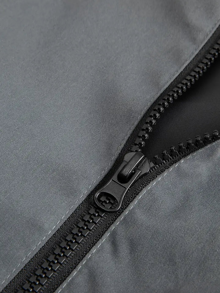 Conor - Cipzáras, Kapucnis Széldzseki