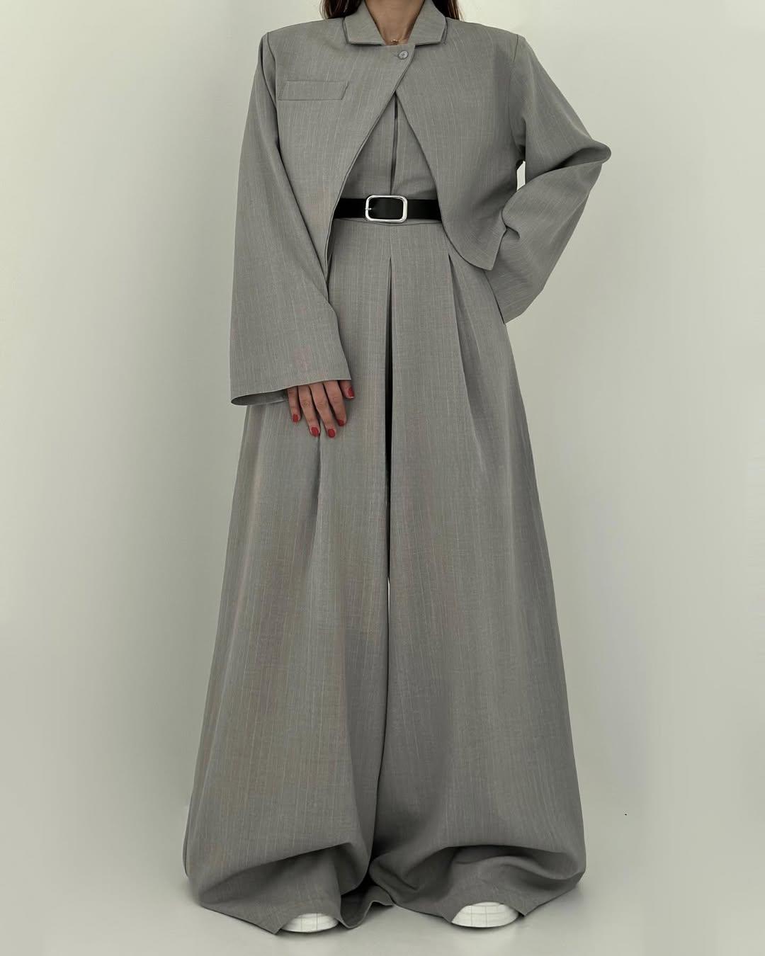 Lauralie - Pánt Nélküli Jumpsuit Kabát Stílusú Ingázó Szett