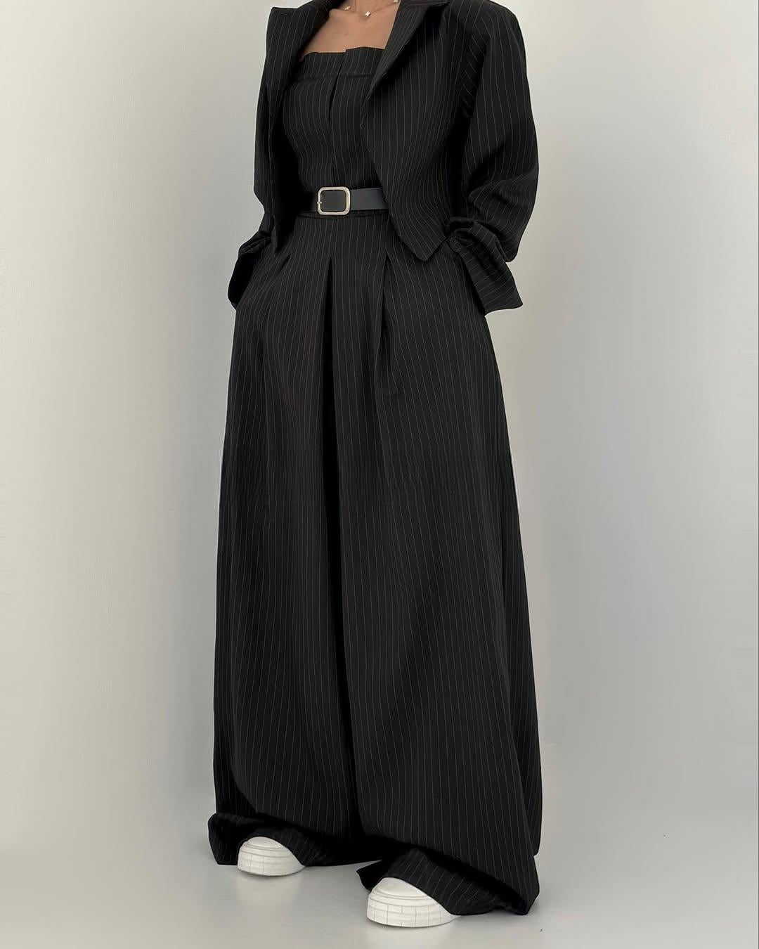 Lauralie - Pánt Nélküli Jumpsuit Kabát Stílusú Ingázó Szett