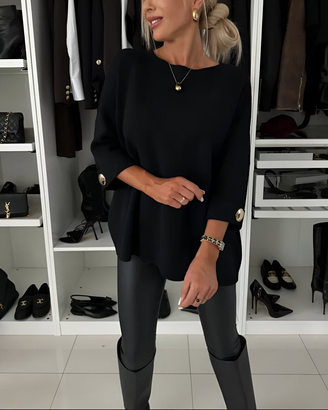 Sieglinde – Kerek Nyakú Kötött Pulóver