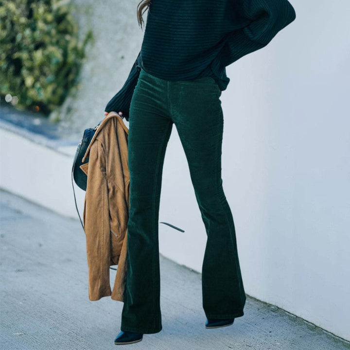 Udilia - Magas Derekú Kordbársony Flare Nadrág