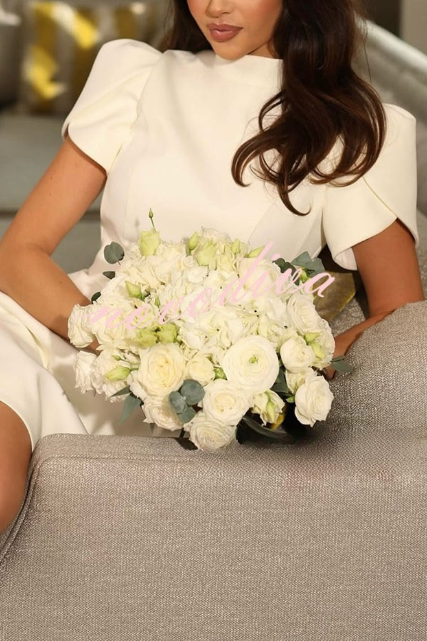 Jadelyn – Nyitott Hátú Ruha Szatén Masnival