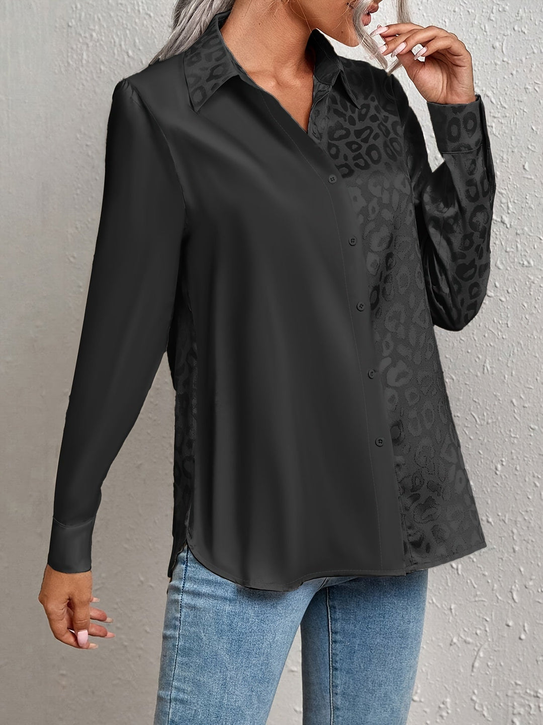 Gwendolyn - Leopárd Mintás Jacquard Két Színű Szatén Gombos Ing