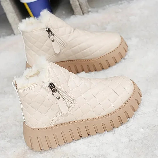 Hafsa – Meleg Hótalpú Csizma