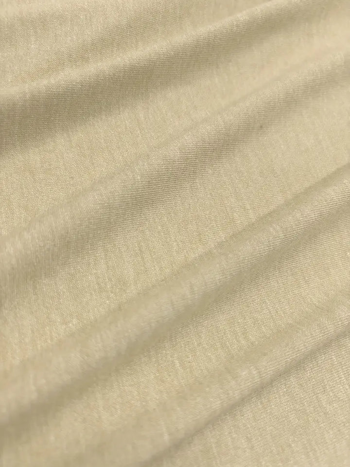 Malinda - Ujjatlan Teteje Gombokkal