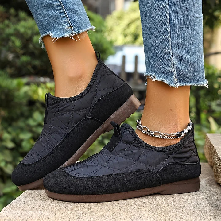 Darelina – Kényelmes Csúszásmentes Téli Csizma