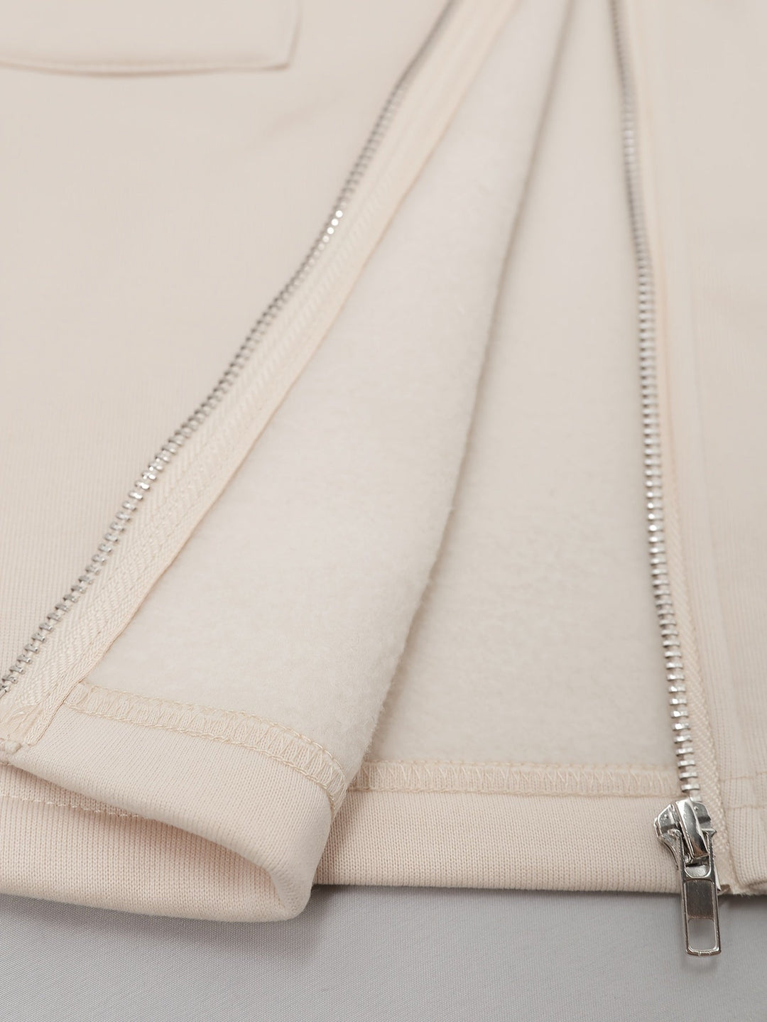 Nicola – Hosszú Ujjú Kabát Oldalsó Zsebekkel