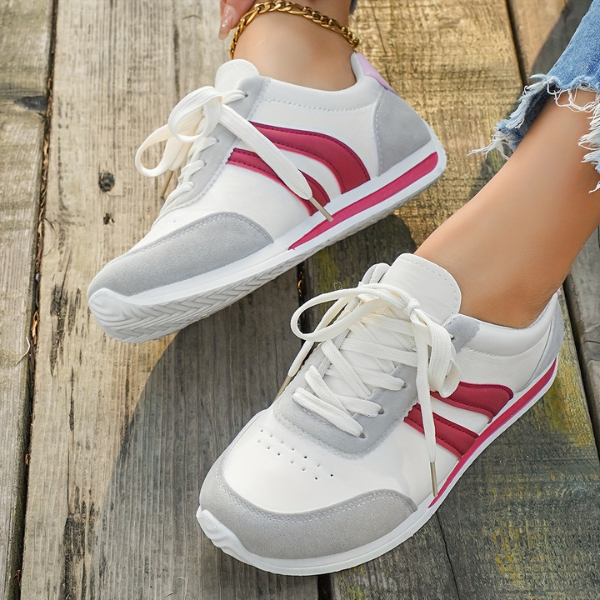 Adina – Kényelmes Fűzős Tornacipő