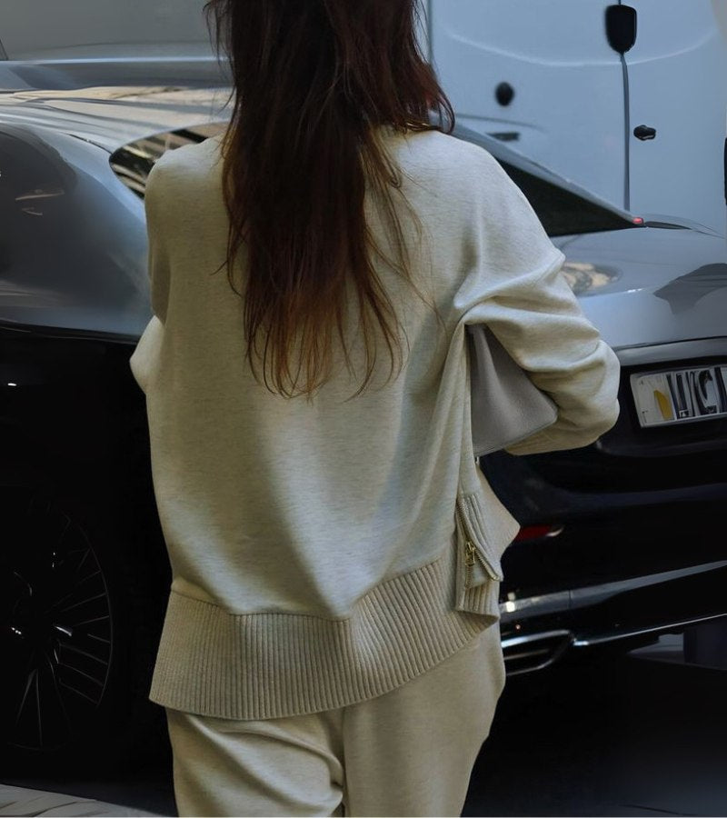 Blandine – Kétrészes Kötött Szett Garbó Pulóver és Széles Szárú Nadrág