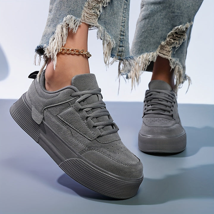 Namira - Kerek Orrú Fűzős Cipő