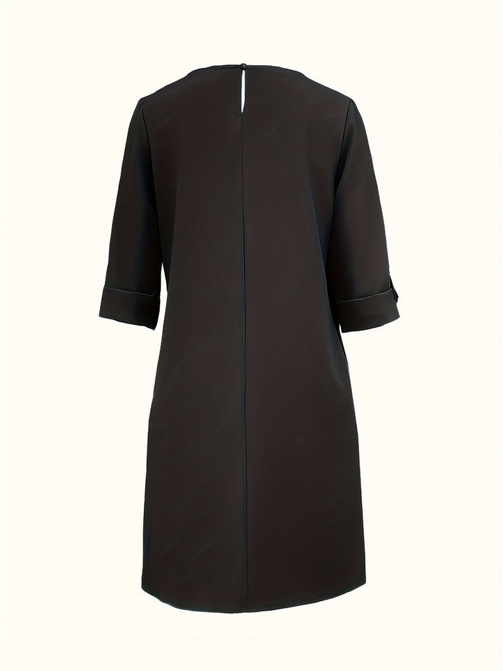 Kayana – Kényelmes, Kerek Nyakú Ruha