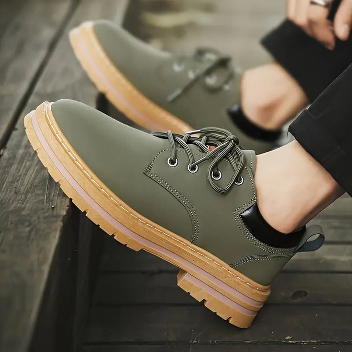 Trevino – Klasszikus Kerek Orrú Fűzős Cipő