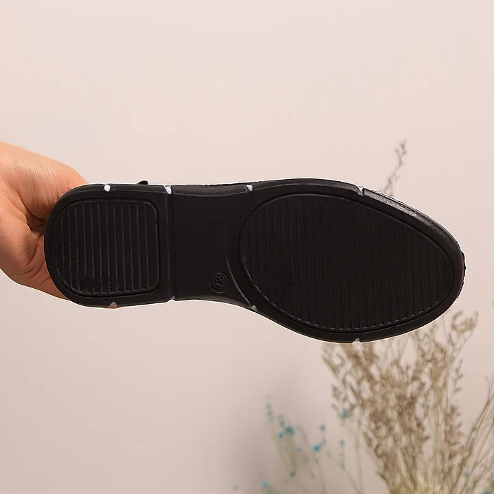 Ermira - Lélegző és Csúszásmentes Tornacipő