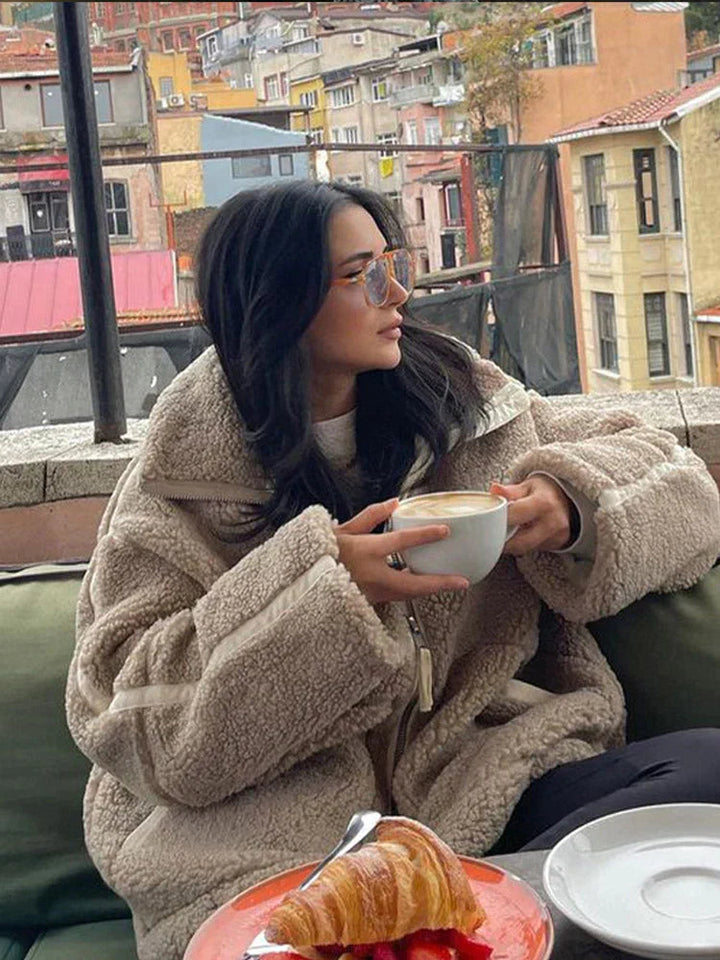 Tatjanka - Hosszú Ujjú Báránygyapjú Kabát