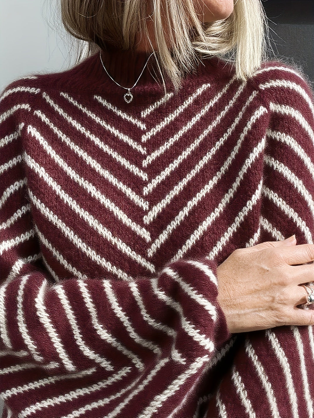 Klarysa – Alkalmi Hosszú Ujjú Kötött Pulóver