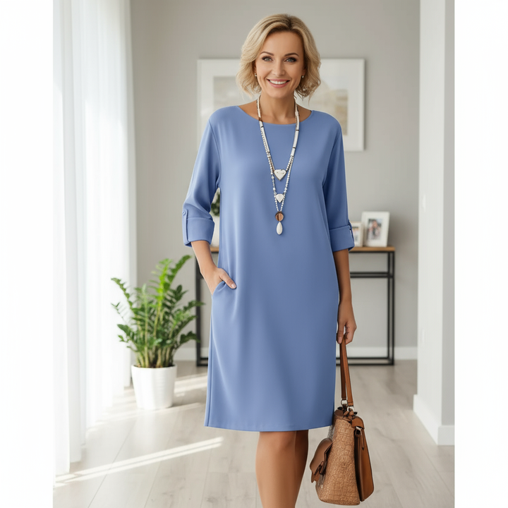 Kayana – Kényelmes, Kerek Nyakú Ruha