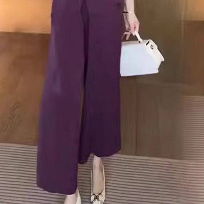 Eseniya – Elegáns  Rövid Ujjú, Kétrészes Szett