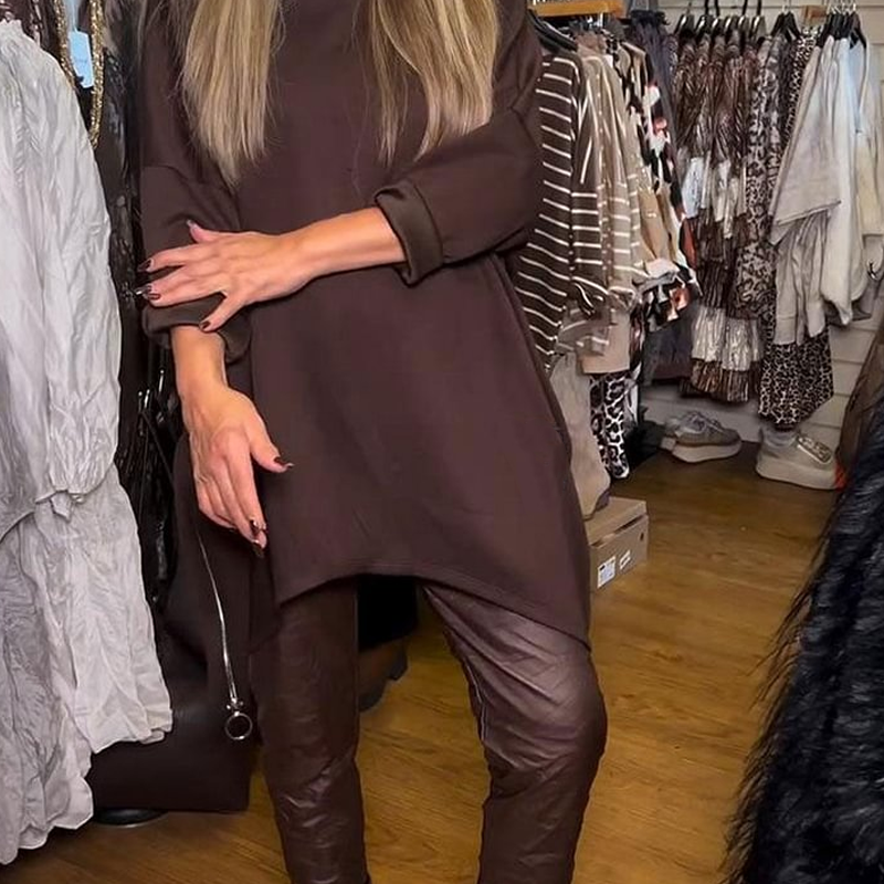 Aldona - Aszimmetrikus Felső és Sima Nadrág