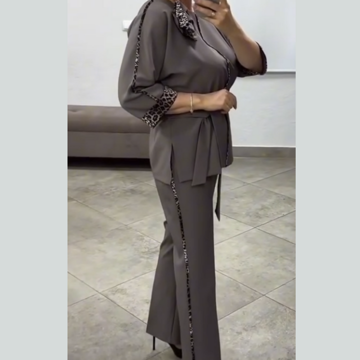 Ivanka – Elegáns, Leopárdmintás Kétrészes Szett