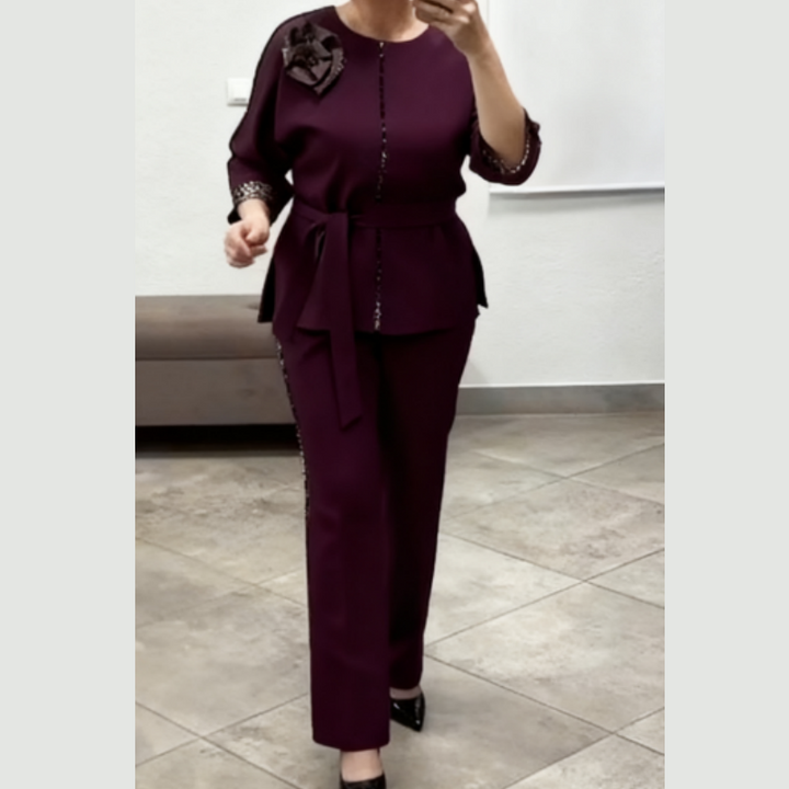 Ivanka – Elegáns, Leopárdmintás Kétrészes Szett